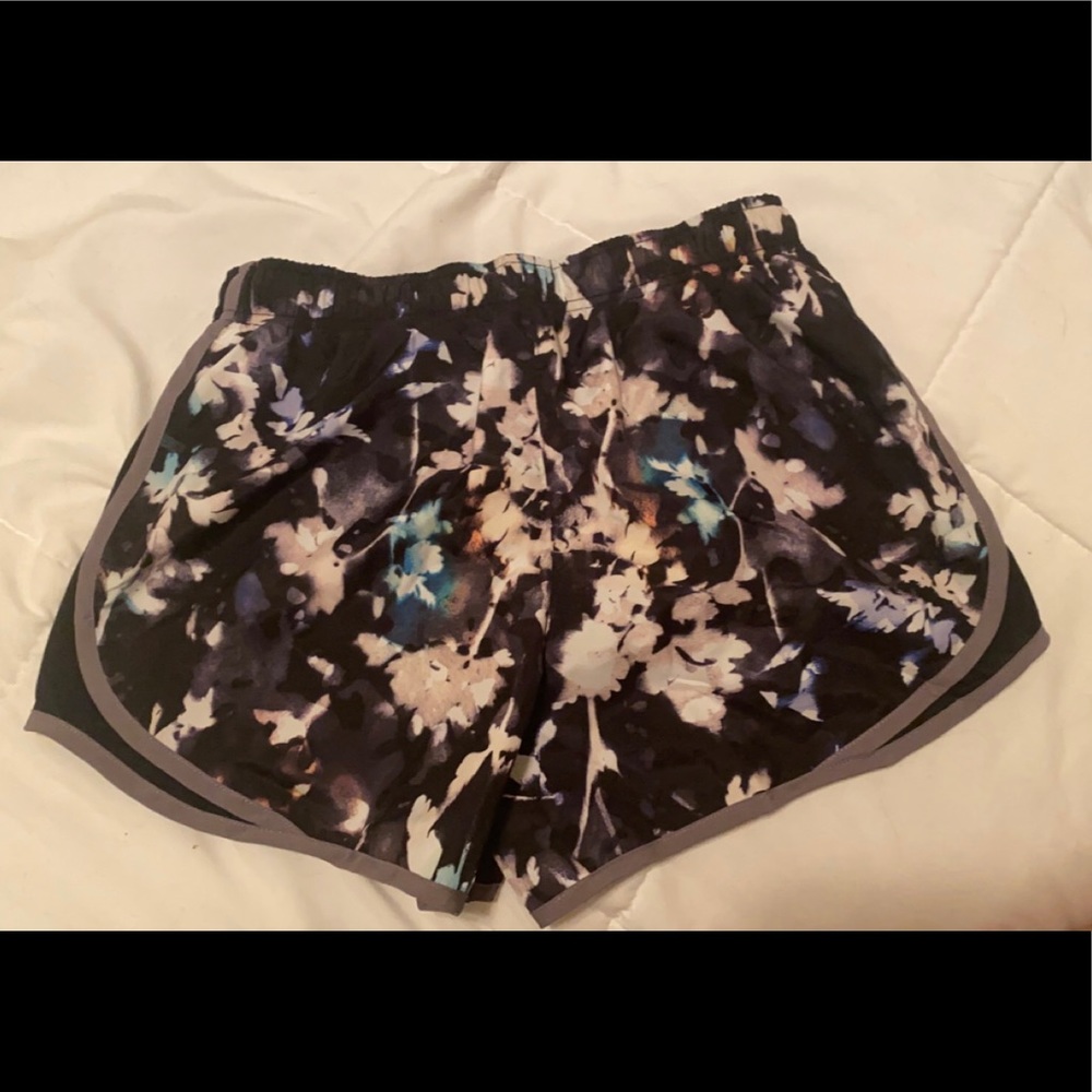 brand new nike dri fit shorts